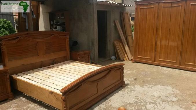 Mobilier Chambre A Coucher En Bois Et Rangements Dakar Banabaana